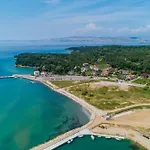 Slavica *