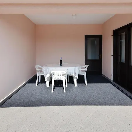Slavica